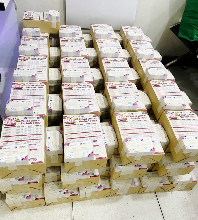 Hasil cetak pelanggan siap diambil di percetakan Jakarta Timur